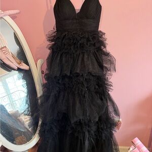 Elegant Black Ruffled Prom Dress size 8